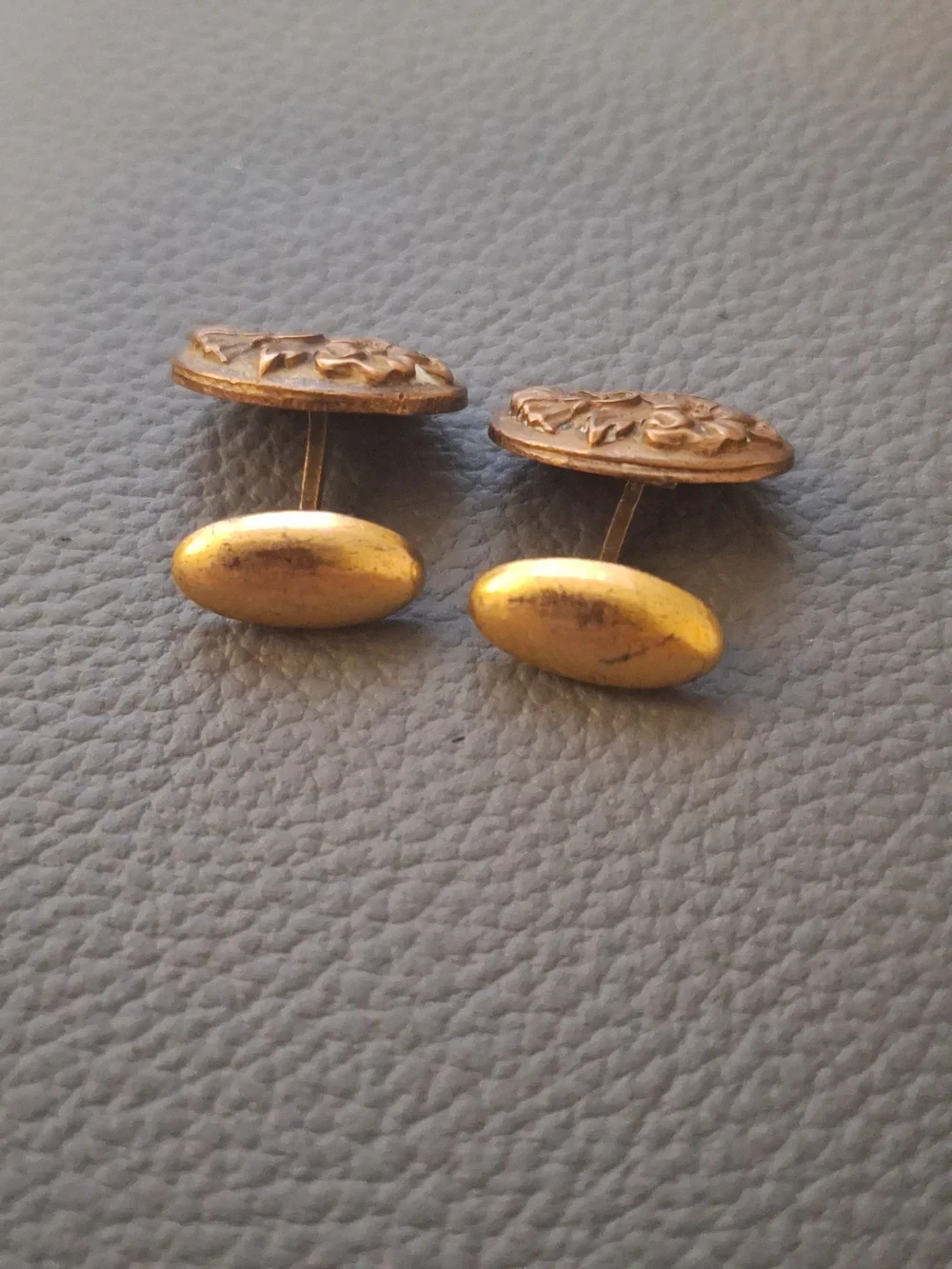 Vintage Floral Oval Brass Cufflinks - Gold Fill